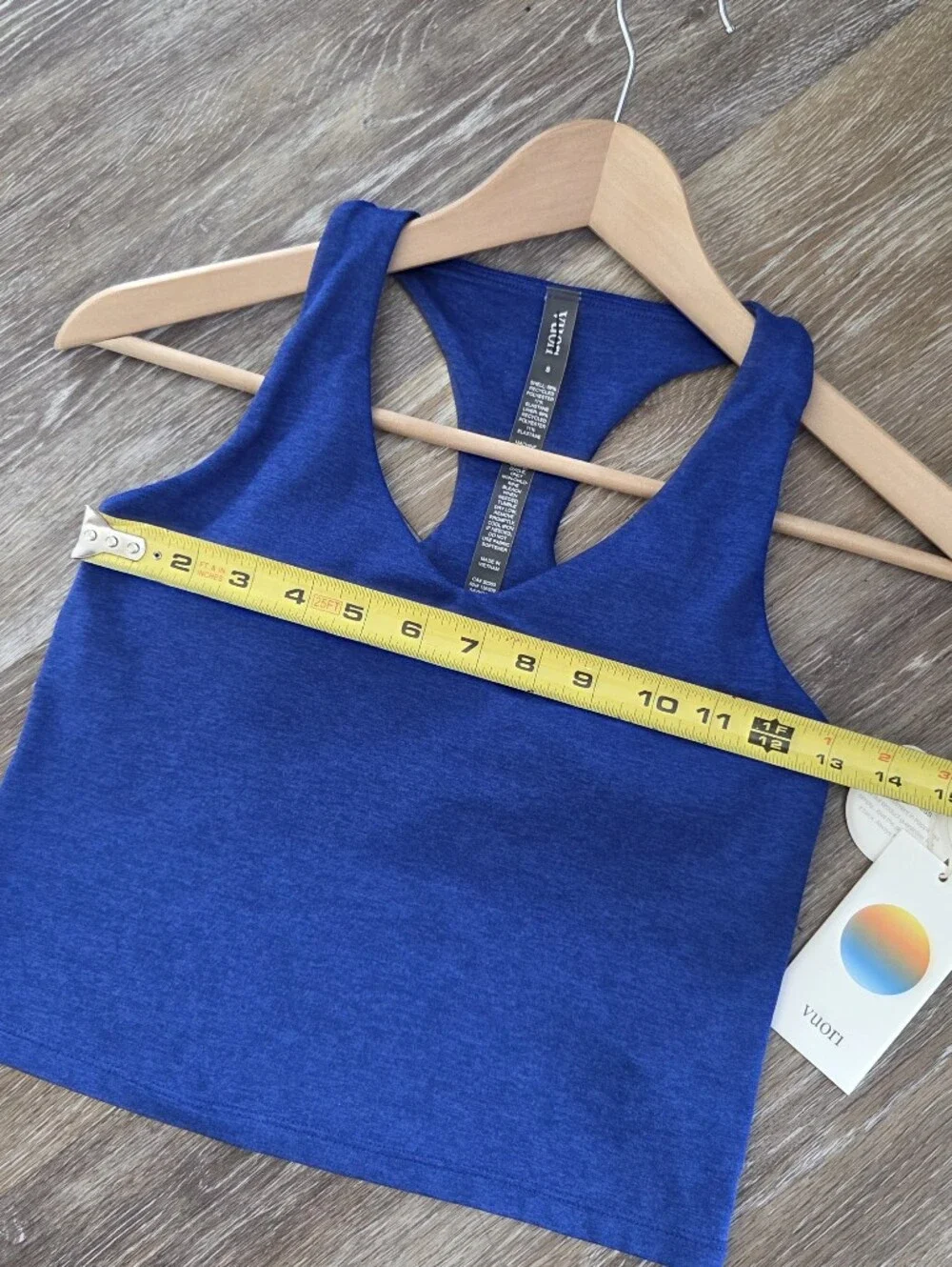 Vuori Halo Performance Crop Top Tank 2.0 Copenhagen NWT Racerback HTF PRICE FIRM - Picture 5 of 9